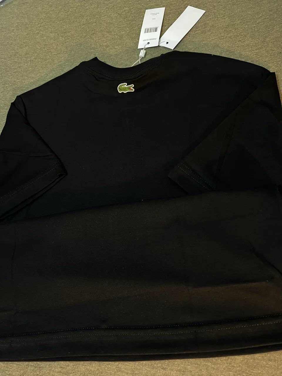 camiseta da lacoste preta - Foto 3
