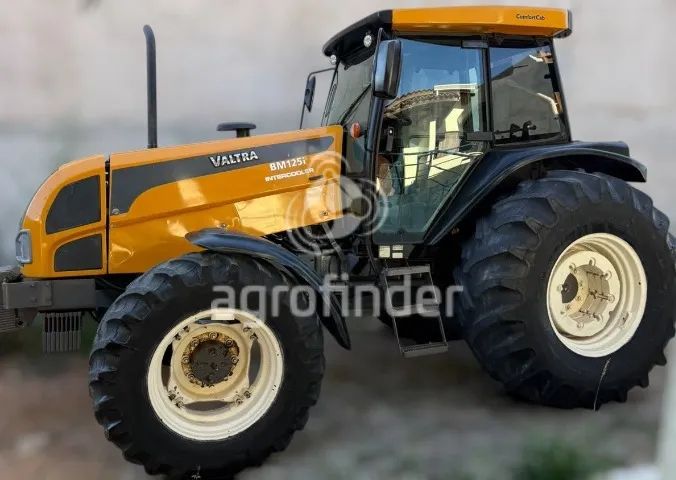 Trator Valtra BM125I Ano 2012