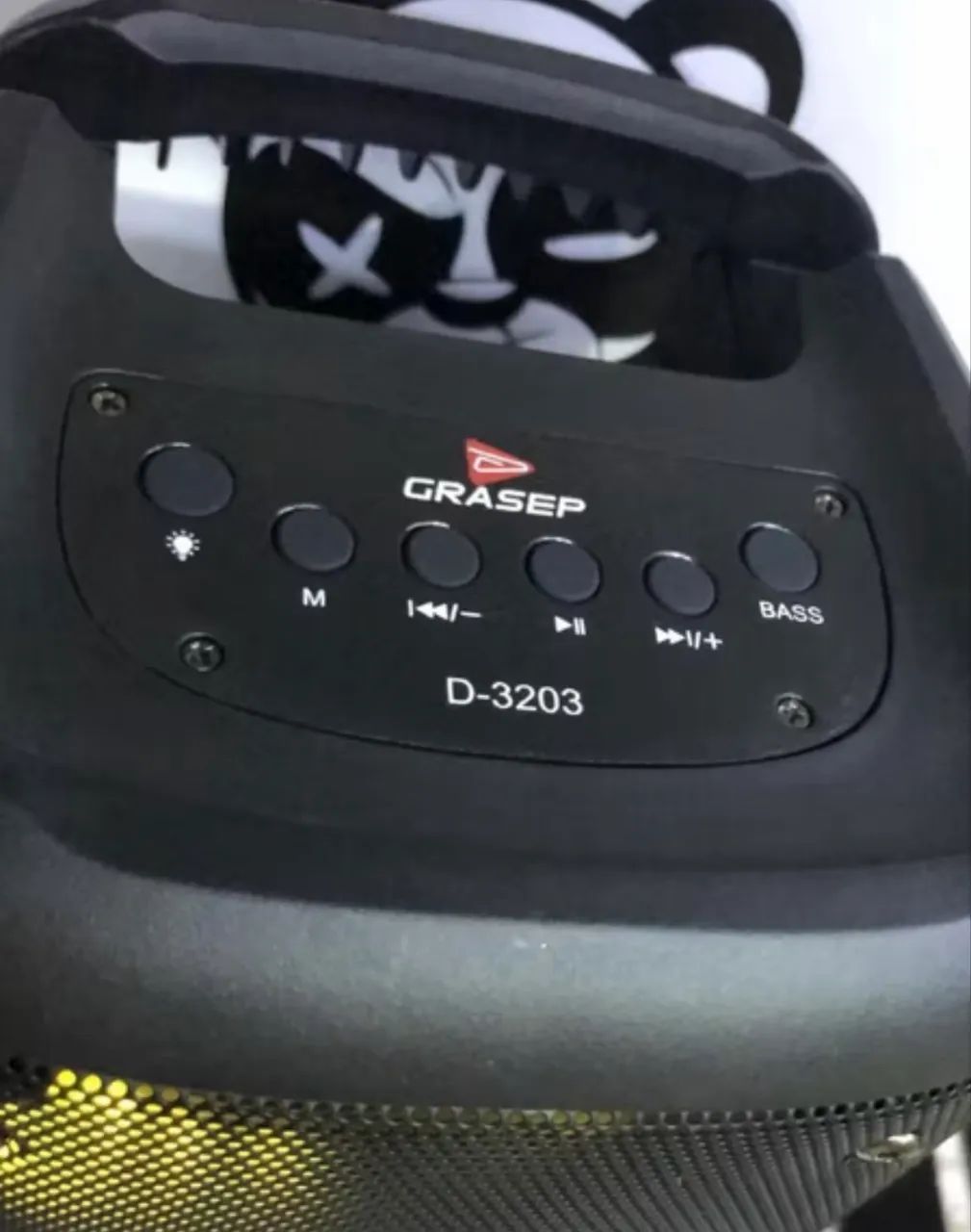 Caixa de som nunca usada, com caixa e carregador nova sem detalhes  - Foto 5