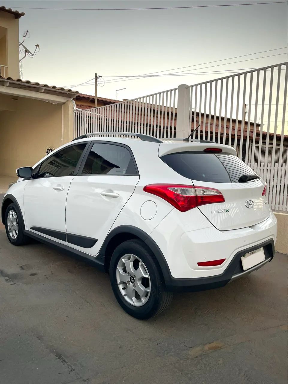 Hyundai Hb20X 2014
