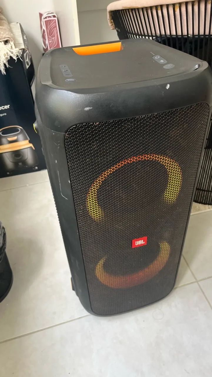 JBL Partybox 300 conservada - Foto 3