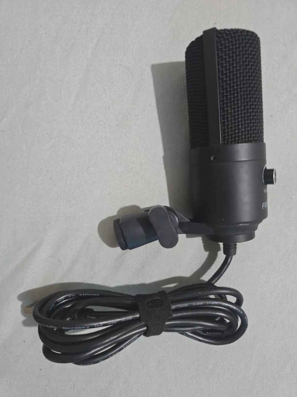 Microfone Fifne com regulagem de volume