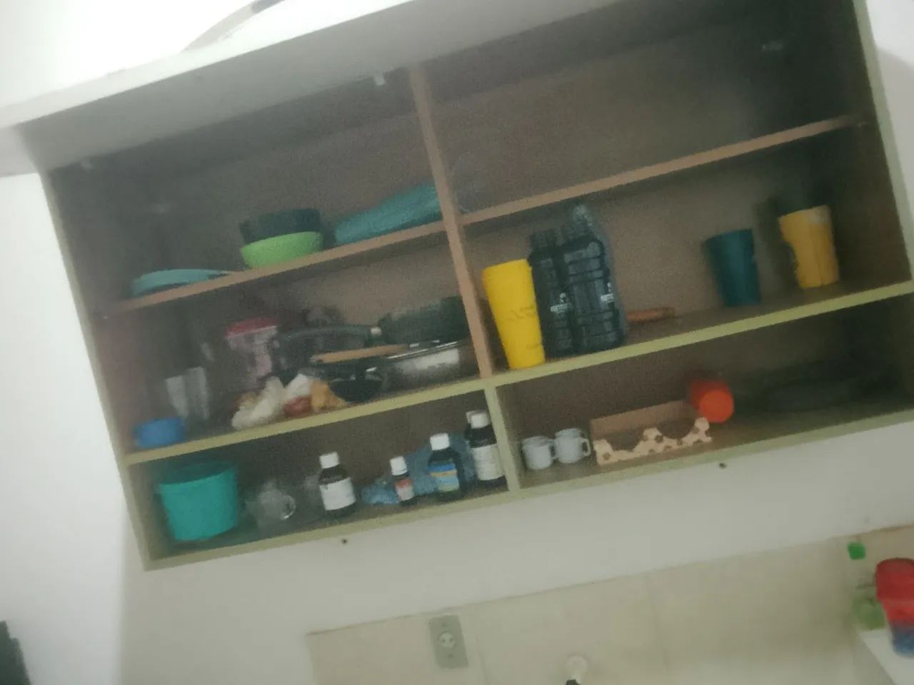 Armário de parede 