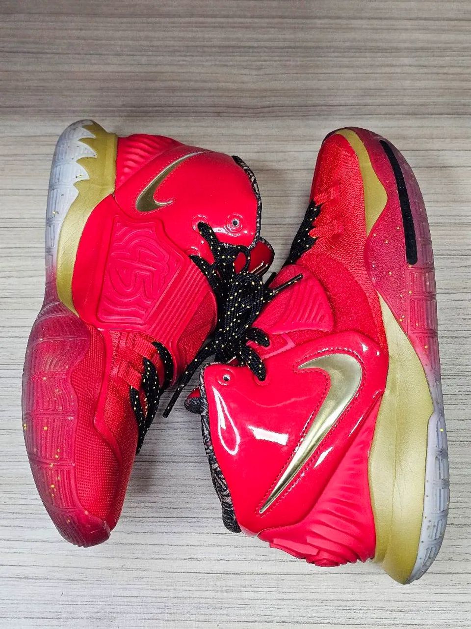 Nike Kyrie 6 "Trophies" - Foto 5