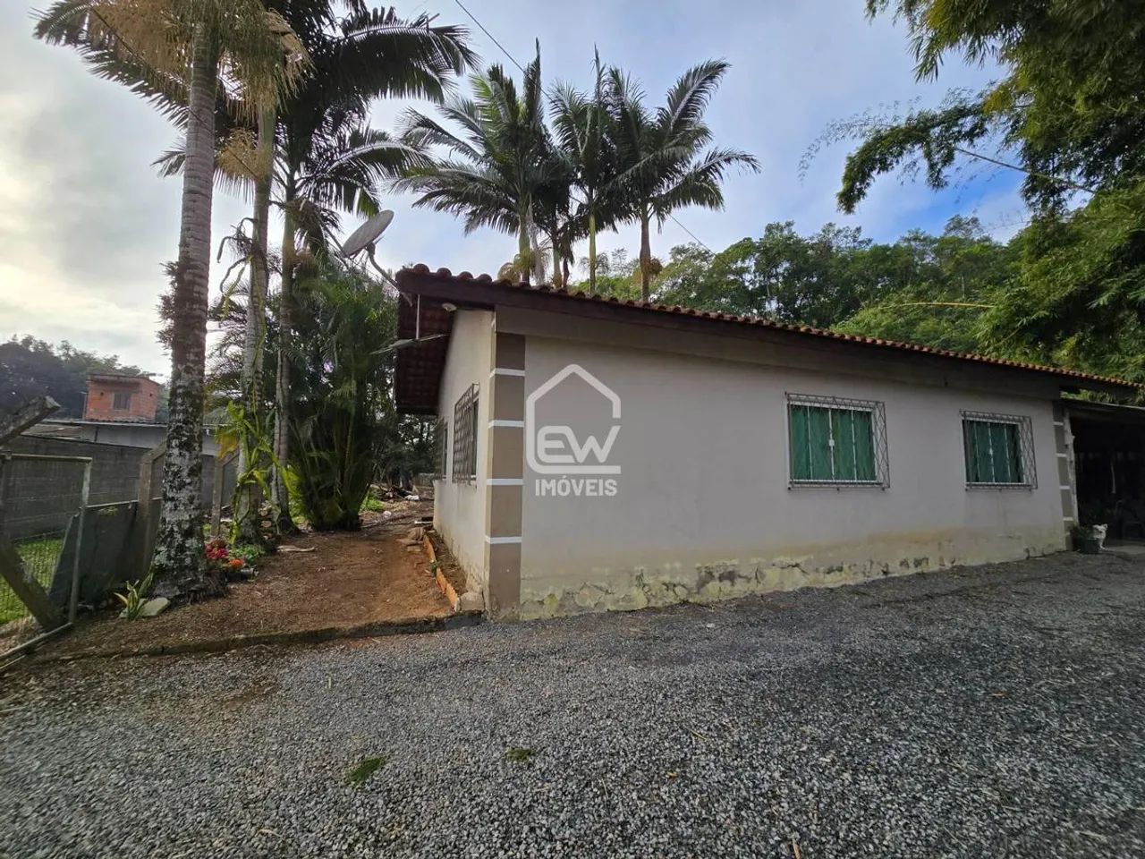 Terreno de 650m² com casa em Guaramirim/SC - Foto 5