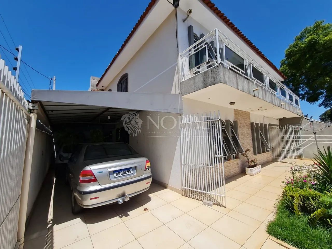Lindo sobrado à venda no Jardim Alvorada