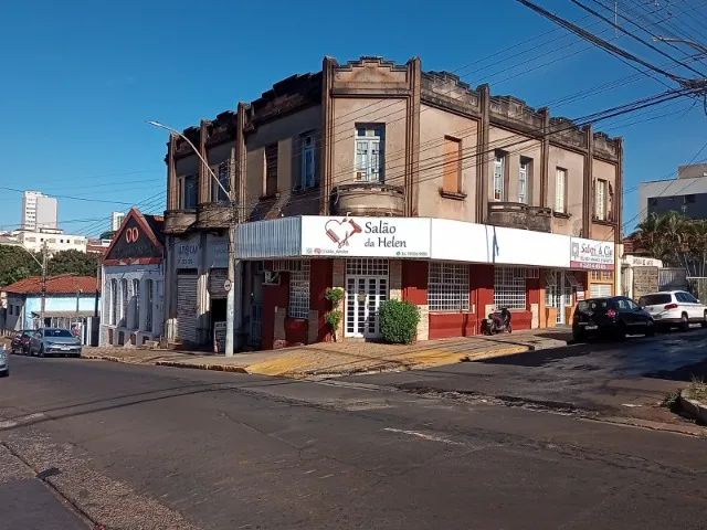Complexo Comercial em Esquina Nobre - 980 m² Construídos - Centro de Jaboticabal  - Foto 2