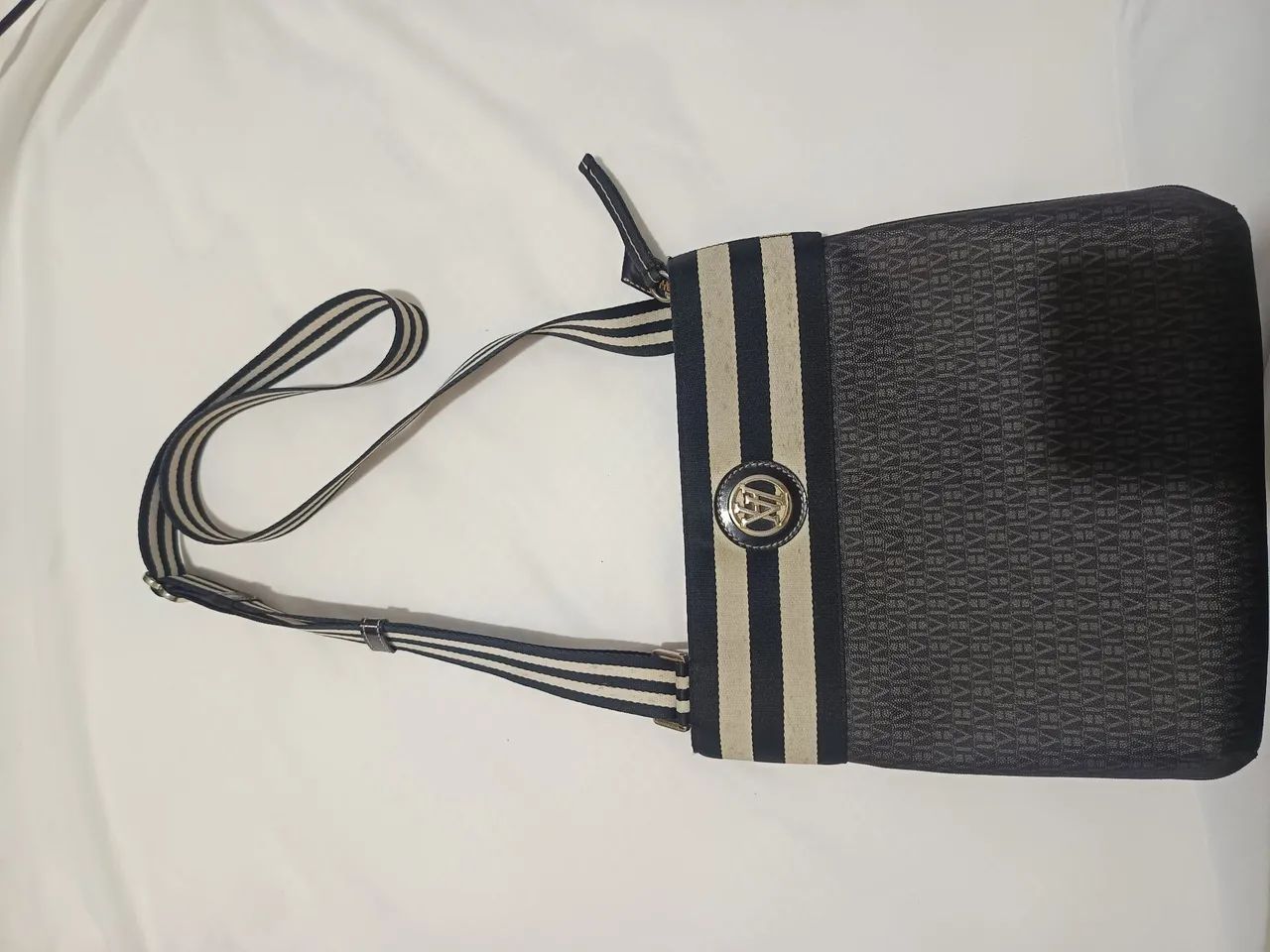 Bolsa Victor Hugo 
