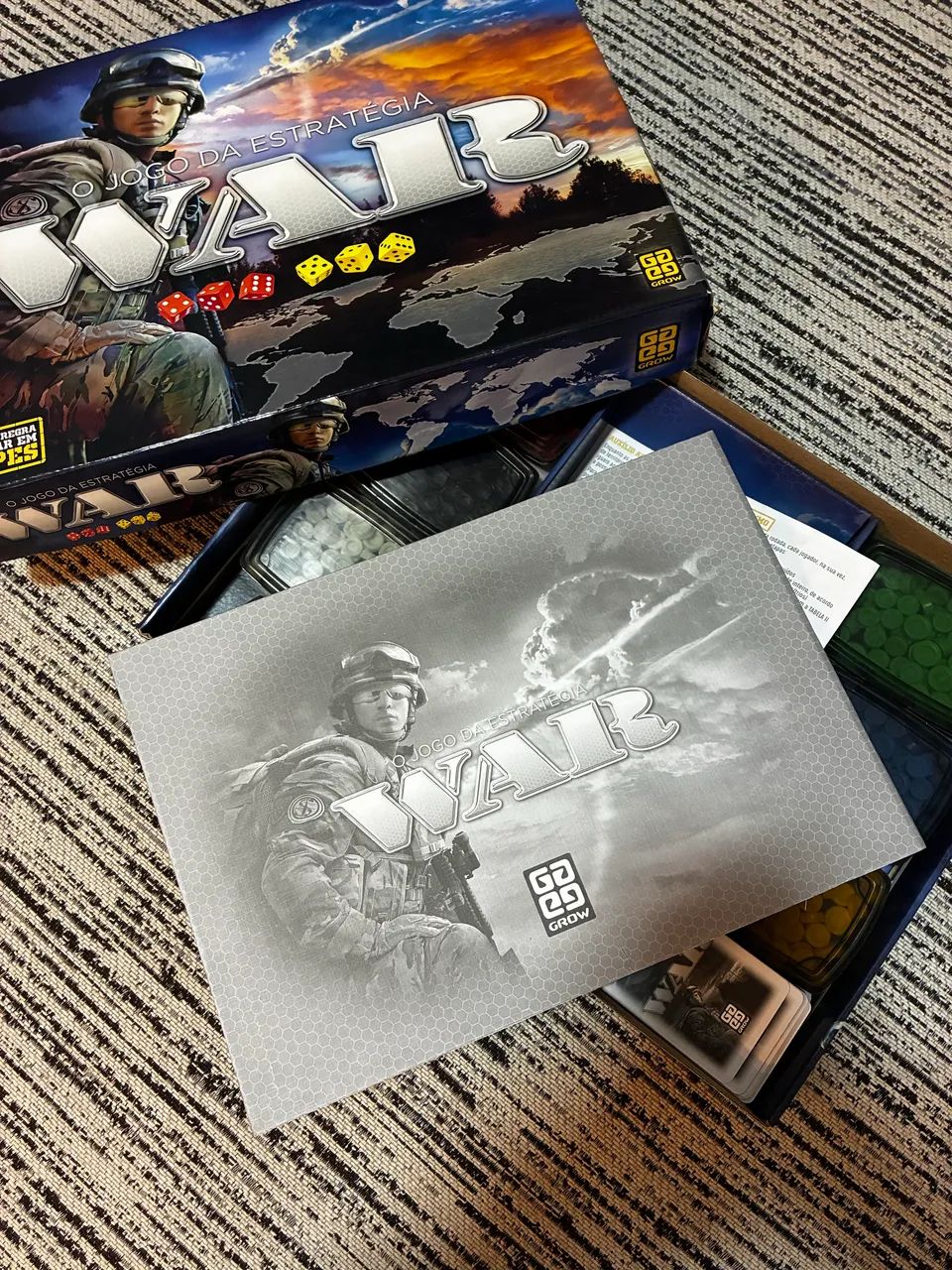 Jogo de tabuleiro WAR - Foto 3