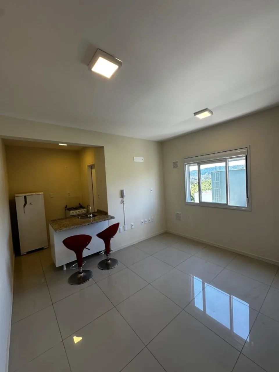 Studio para alugar na Carvoeira - Foto 2