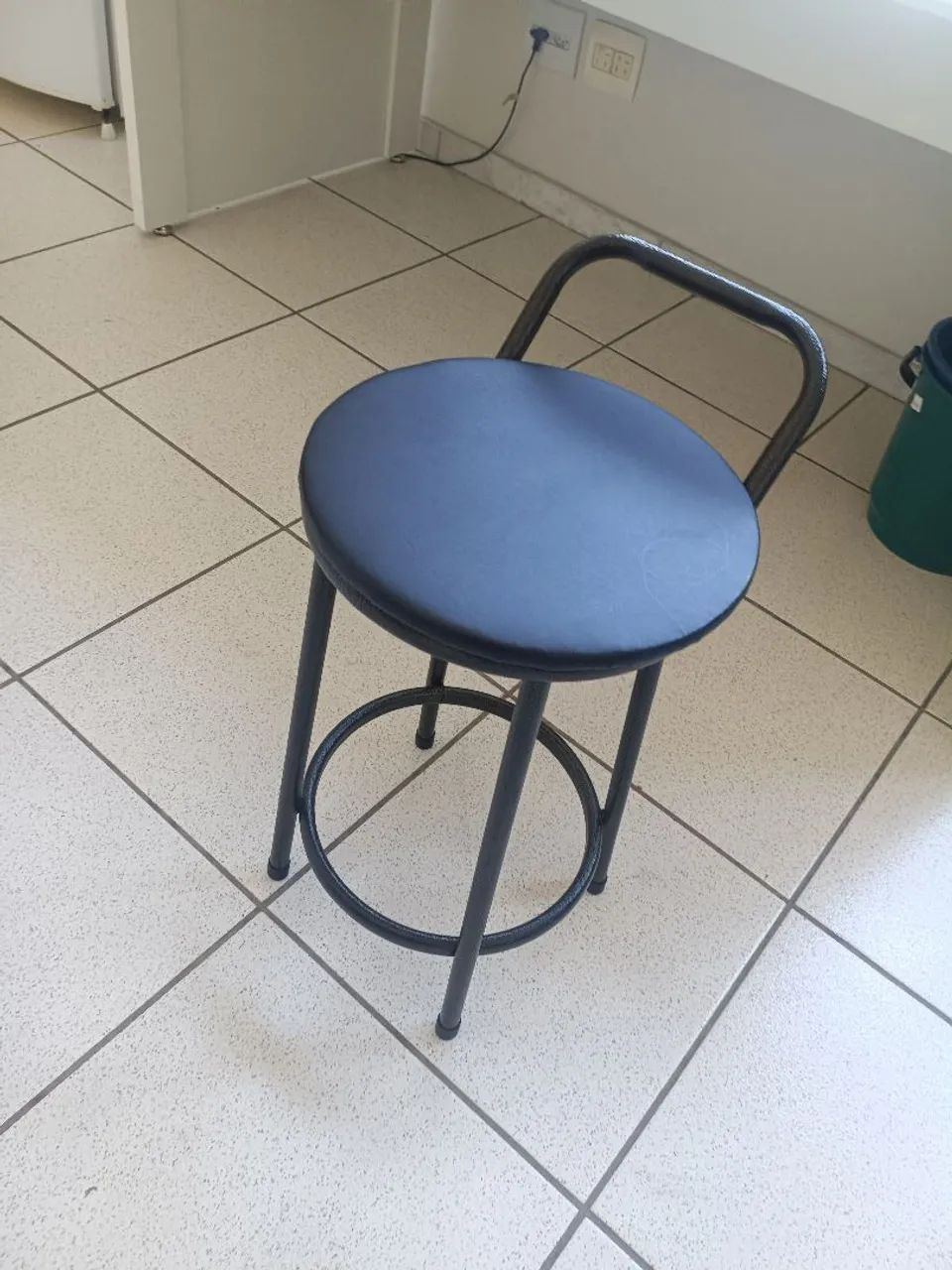 Banco de Mesa Simples 