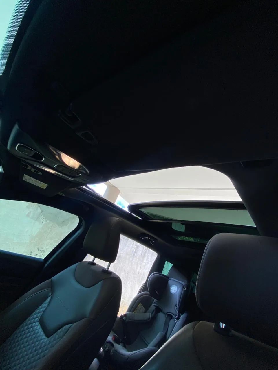 Jeep Commander 2023 photo 5