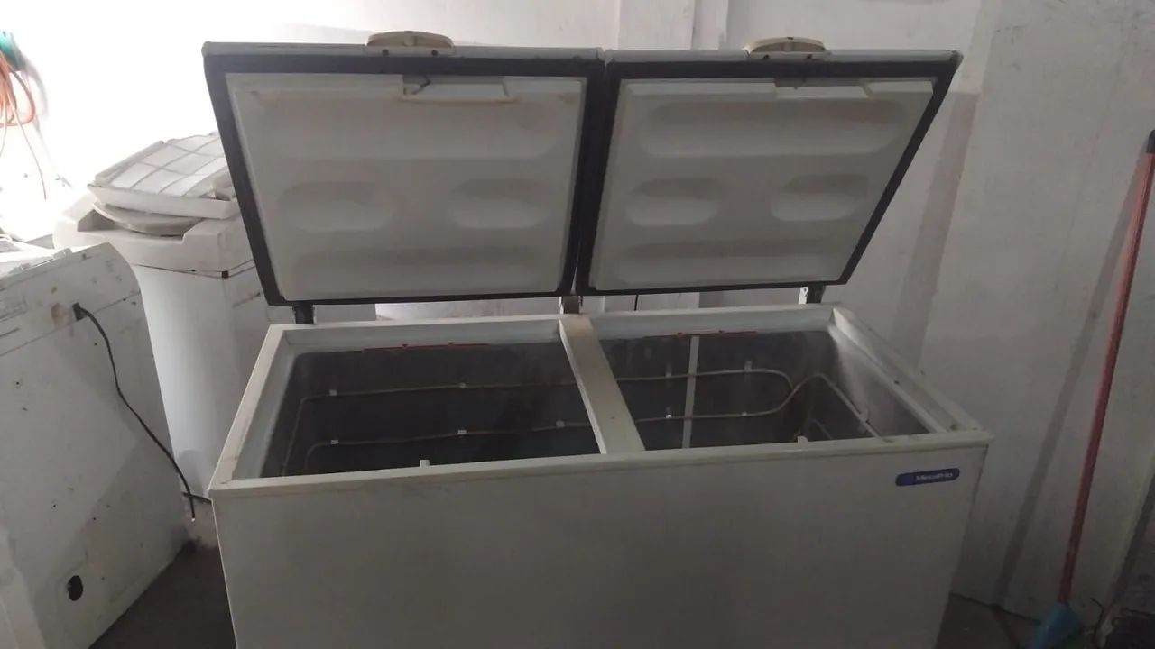 Vendo freezer horizontal funcionando tudo  - Foto 2