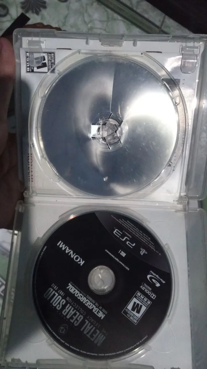 Metal Gear Solid the legacy collection (PS3) - Foto 4