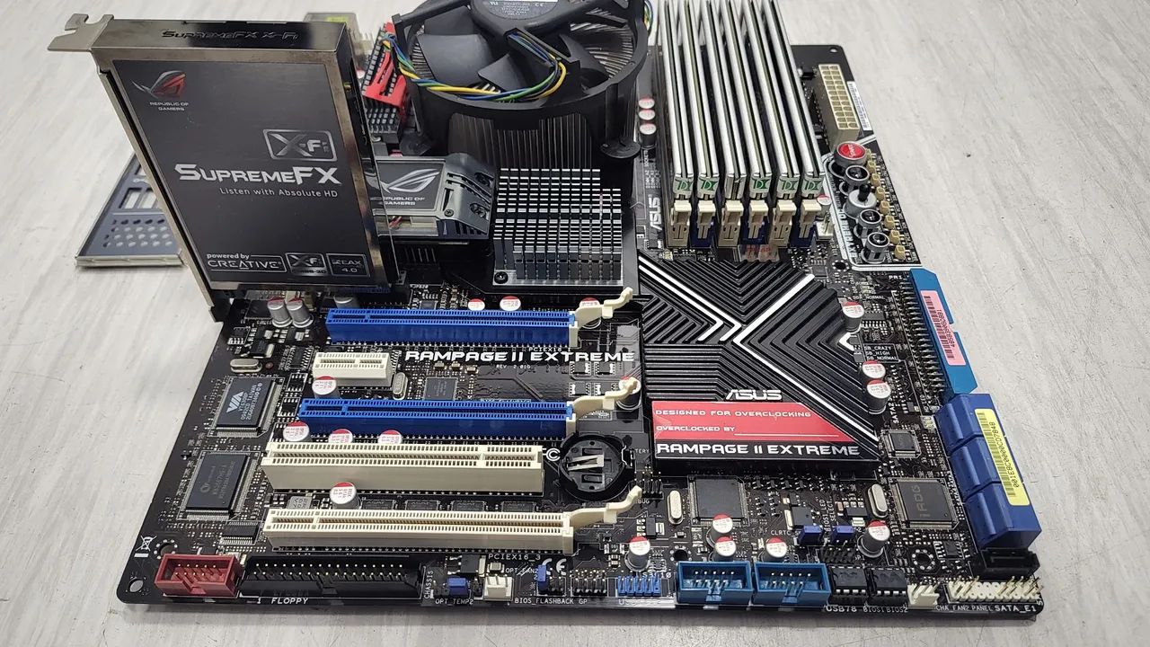 Kit Asus ROG I7 12GB Ram Rampage II EXTREME  - Foto 2