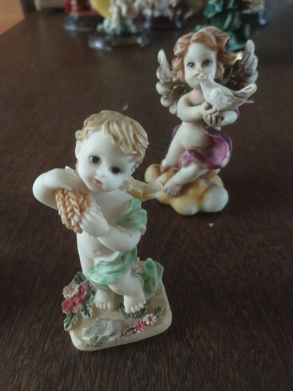 4 anjos de resina vintage - Foto 2