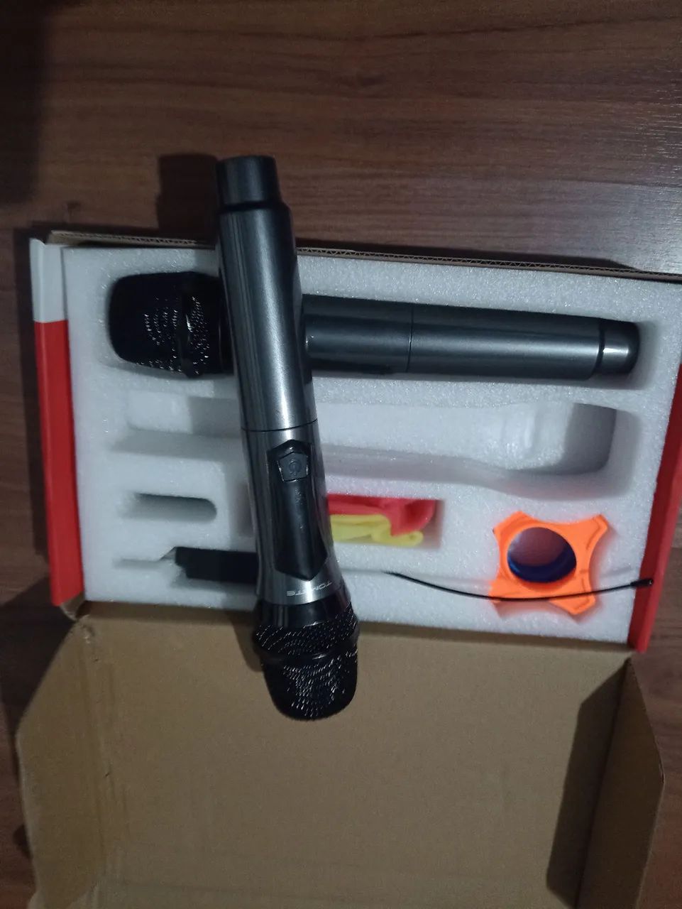 PAR DE MICROFONE SEM FIO NOVINHOS - Foto 2