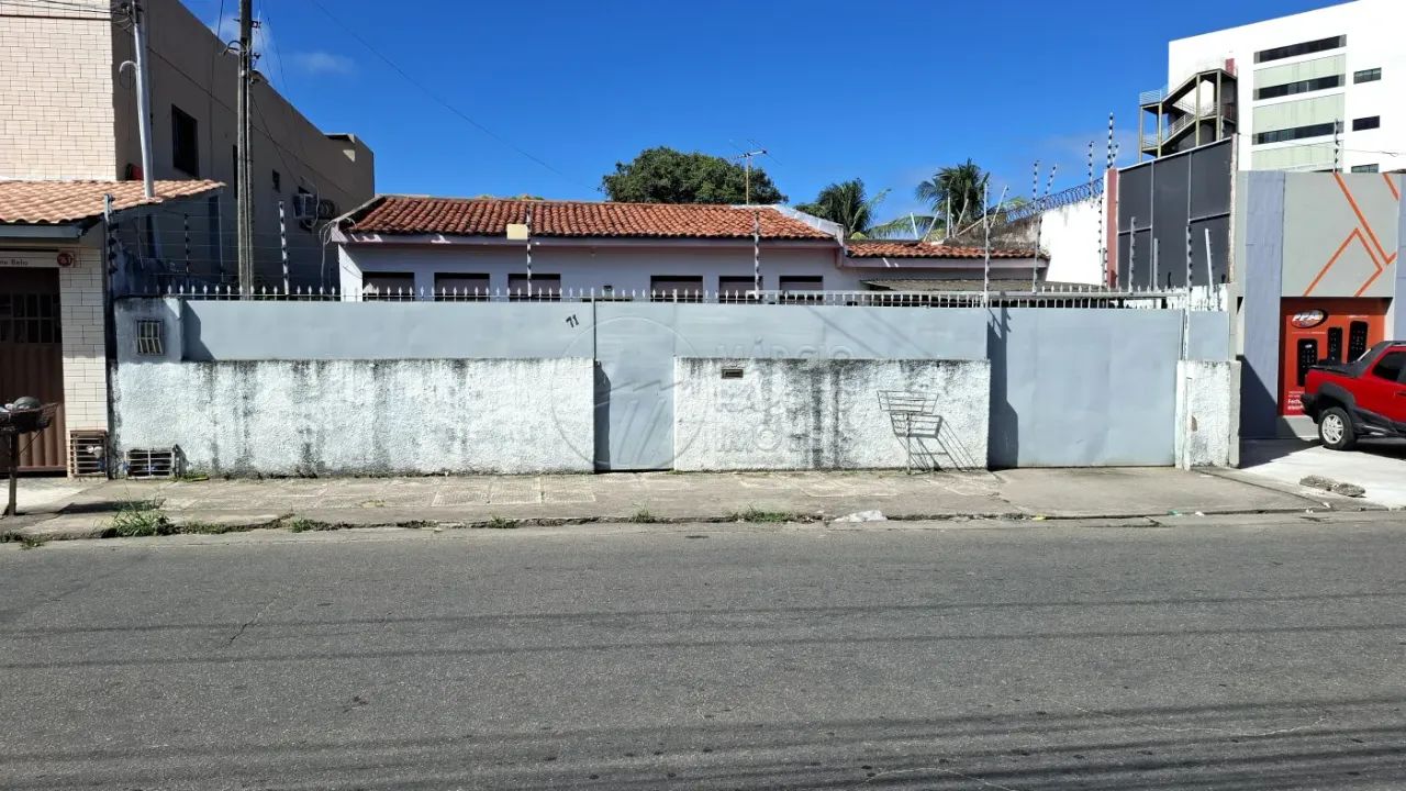 Casa Térrea com 4 Quartos e Quintal à venda no Poço - Foto 2