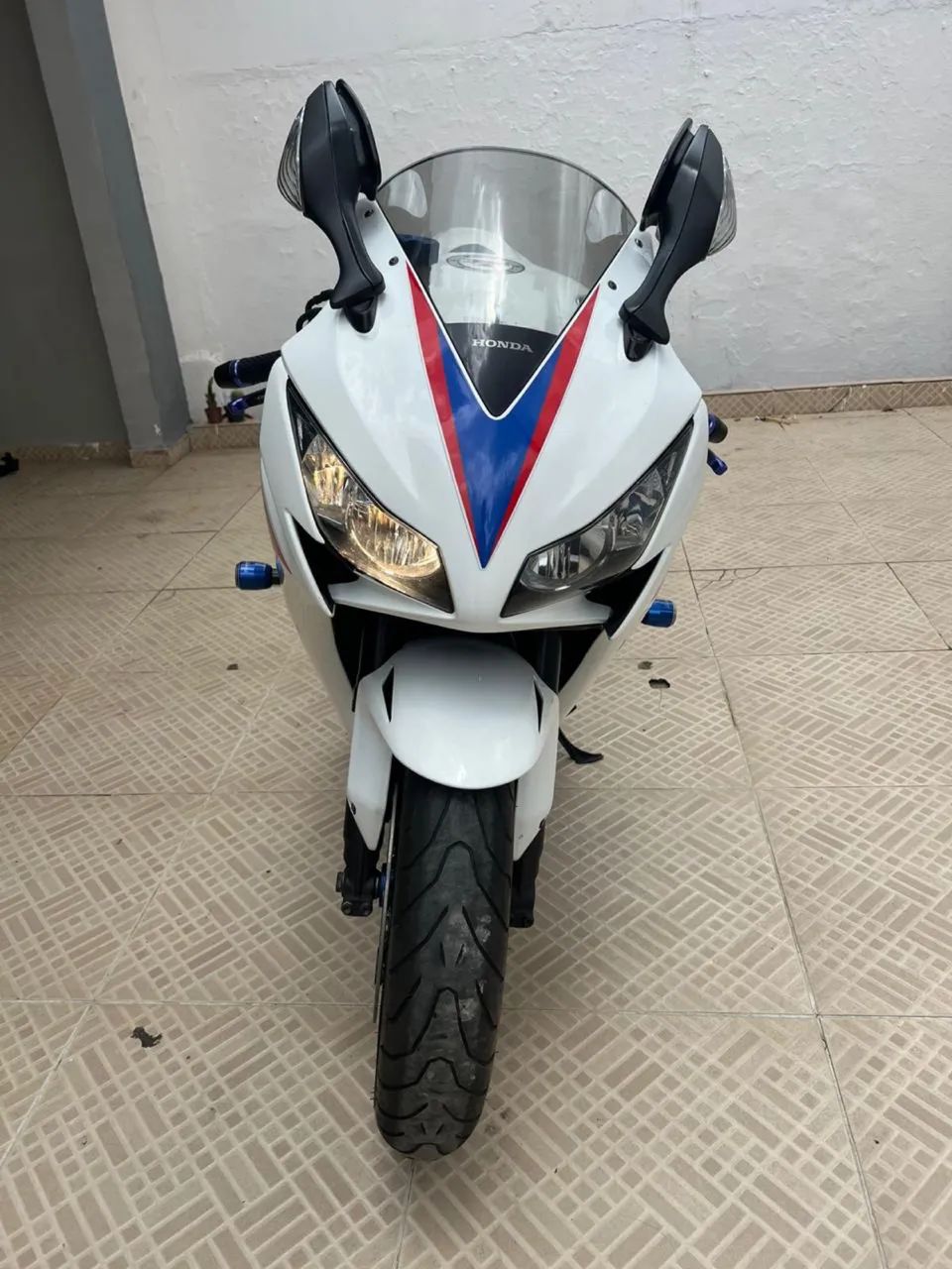 CBR 1000 RR FIREBLADE  - Foto 2