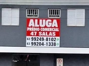 Aluga-se Prédio Comercial 1.100m² | 47 Salas | Av. Bernardo Sayão c/ Av. Cônego João Lima