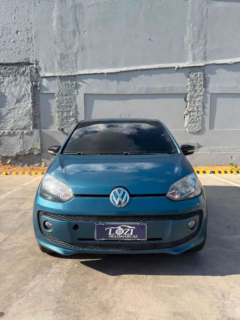 Volkswagen Up! RUN I Motion 1.0 Total Flex 12V 5P 2017 - Foto 5