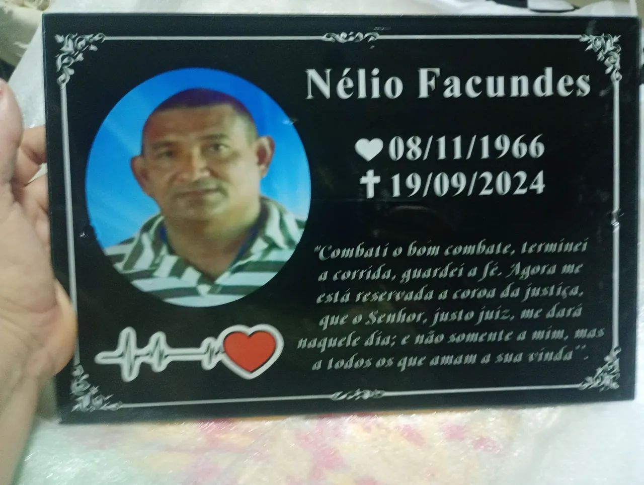 Placa memorial  - Foto 2