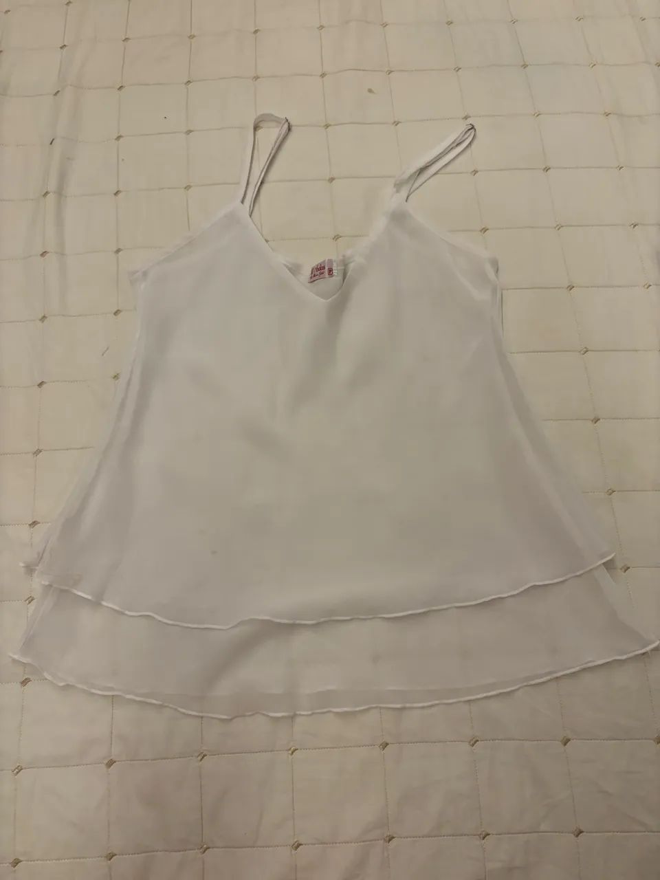 4 Blusas por 110 - Foto 3