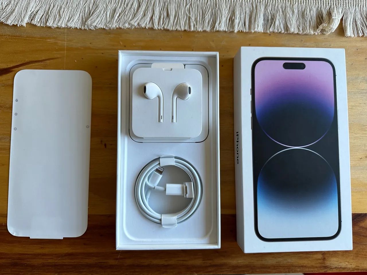 Cabo lightning + fone originais e novos