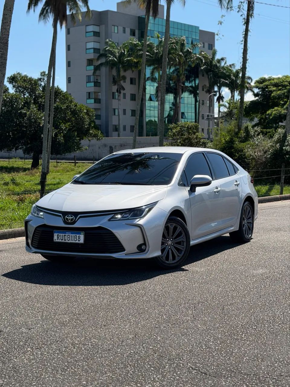 Toyota Corolla Corolla XEi 2.0 Flex 16V Aut. 2023