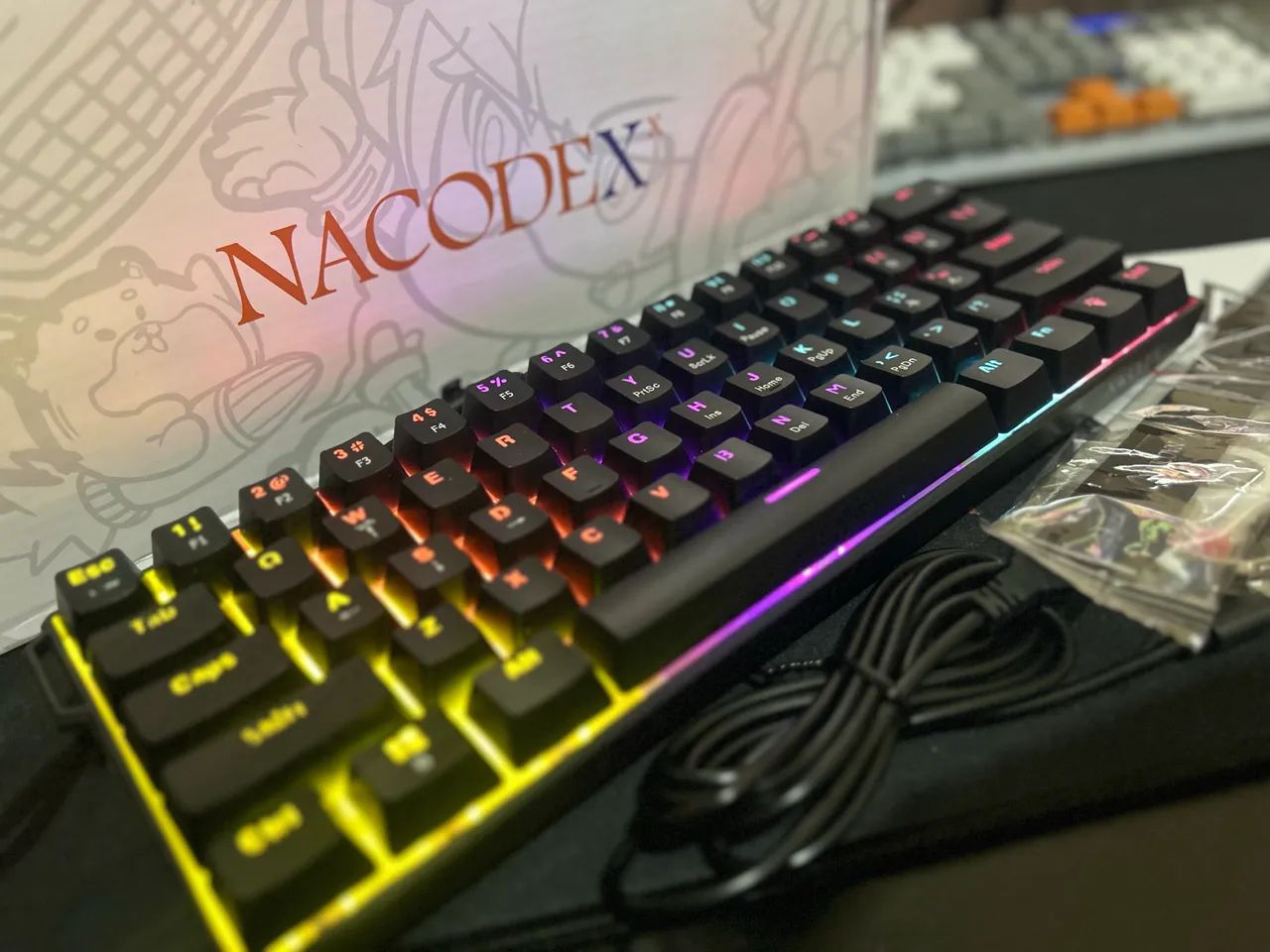 Teclado Mecânico Gamer Ajazz AK61 RGB - Compacto 60% (Novo