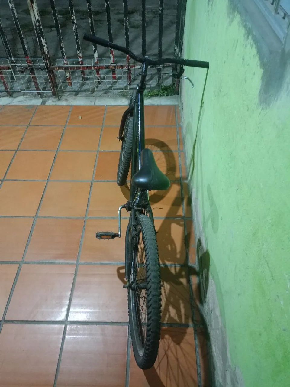 Bike aro 24 preta - Foto 4
