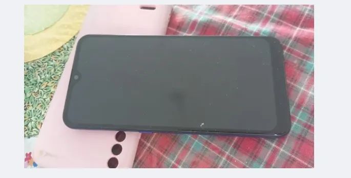 celular k22 com capa lg - Foto 2