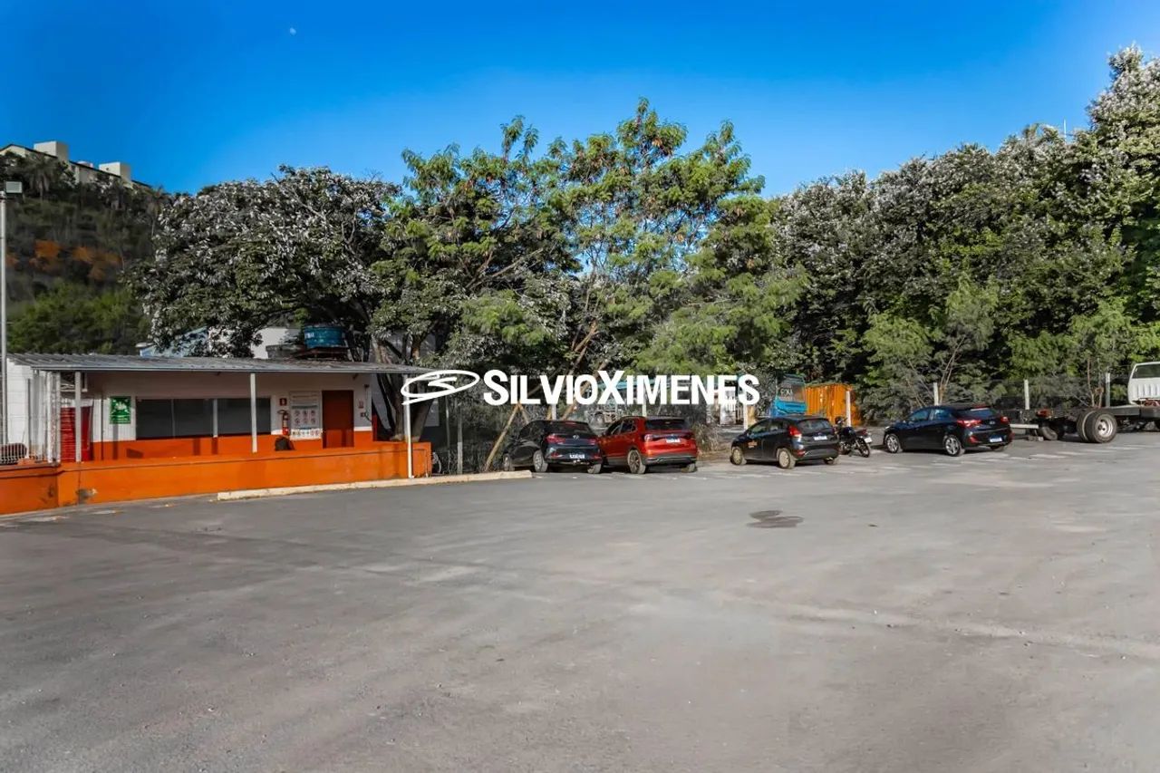Área/Garagem à venda com 17.389m² e 28 vagas - Foto 4