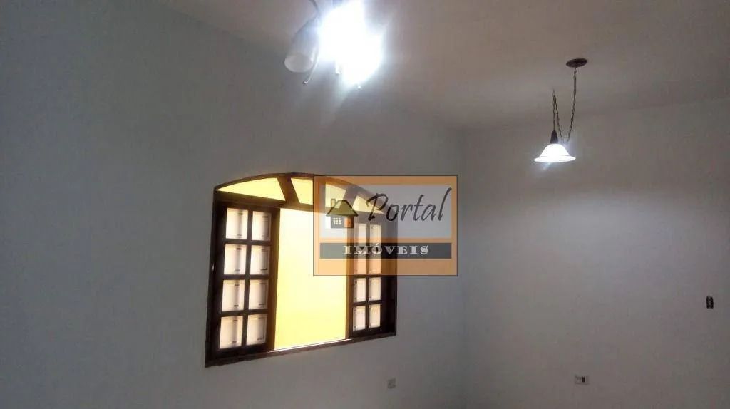 2 Casas - 1 com 2 dormitórios sendo 1 suíte e a outra casa com 2 dormitórios à venda, 150  - Foto 2