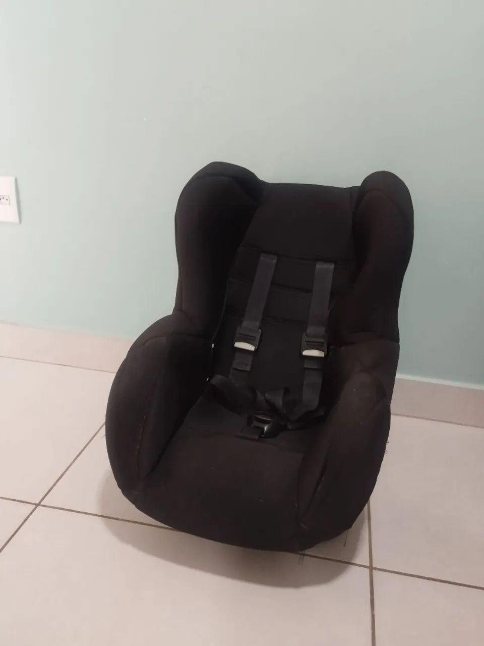Cadeirinha para veículo usada