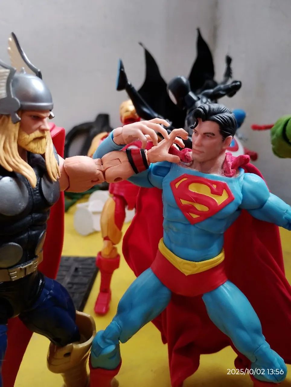Superman DC Multiverse Custom - Foto 4