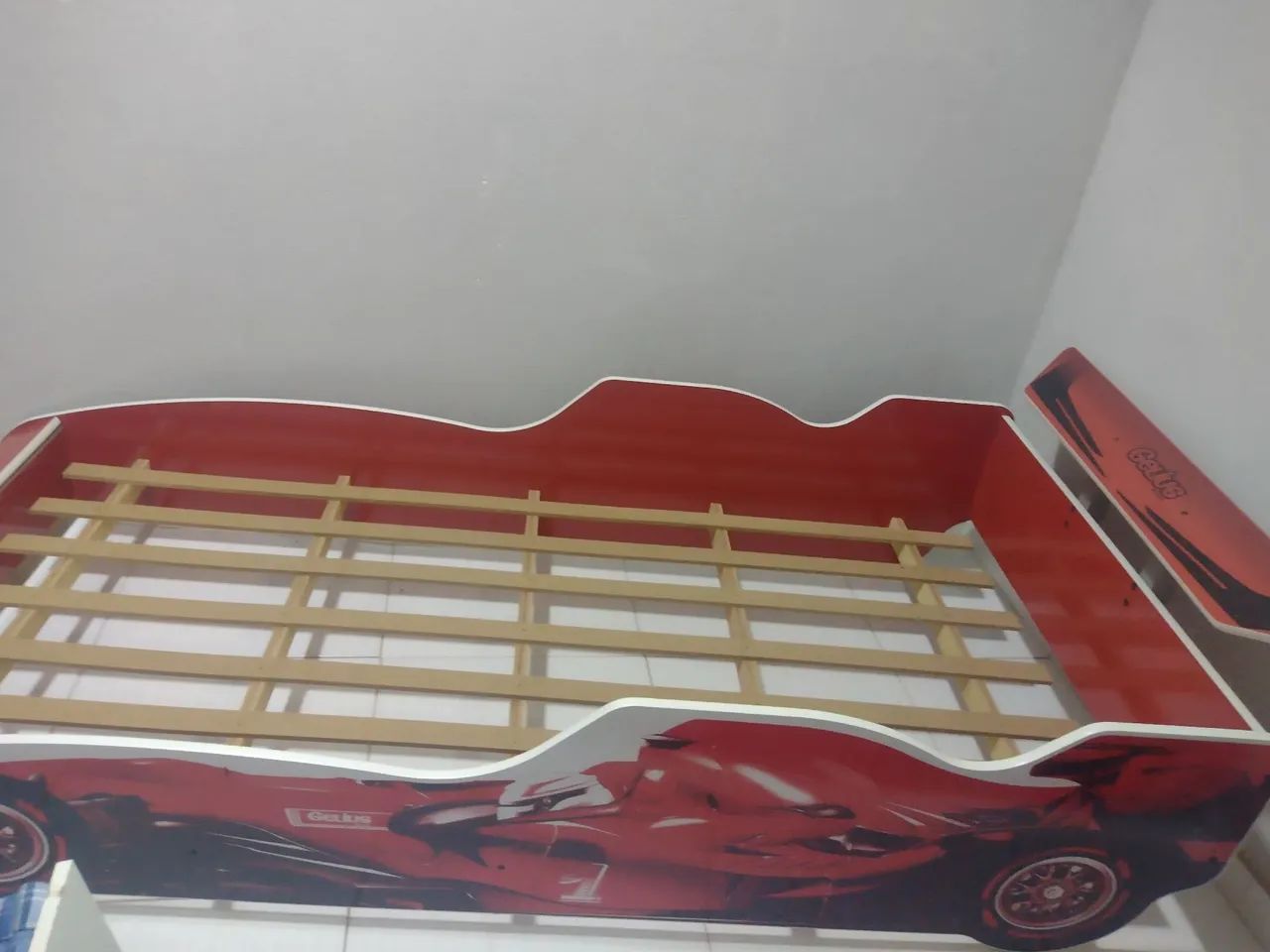Vende se 02 cama nova nunca foi usada  - Foto 2