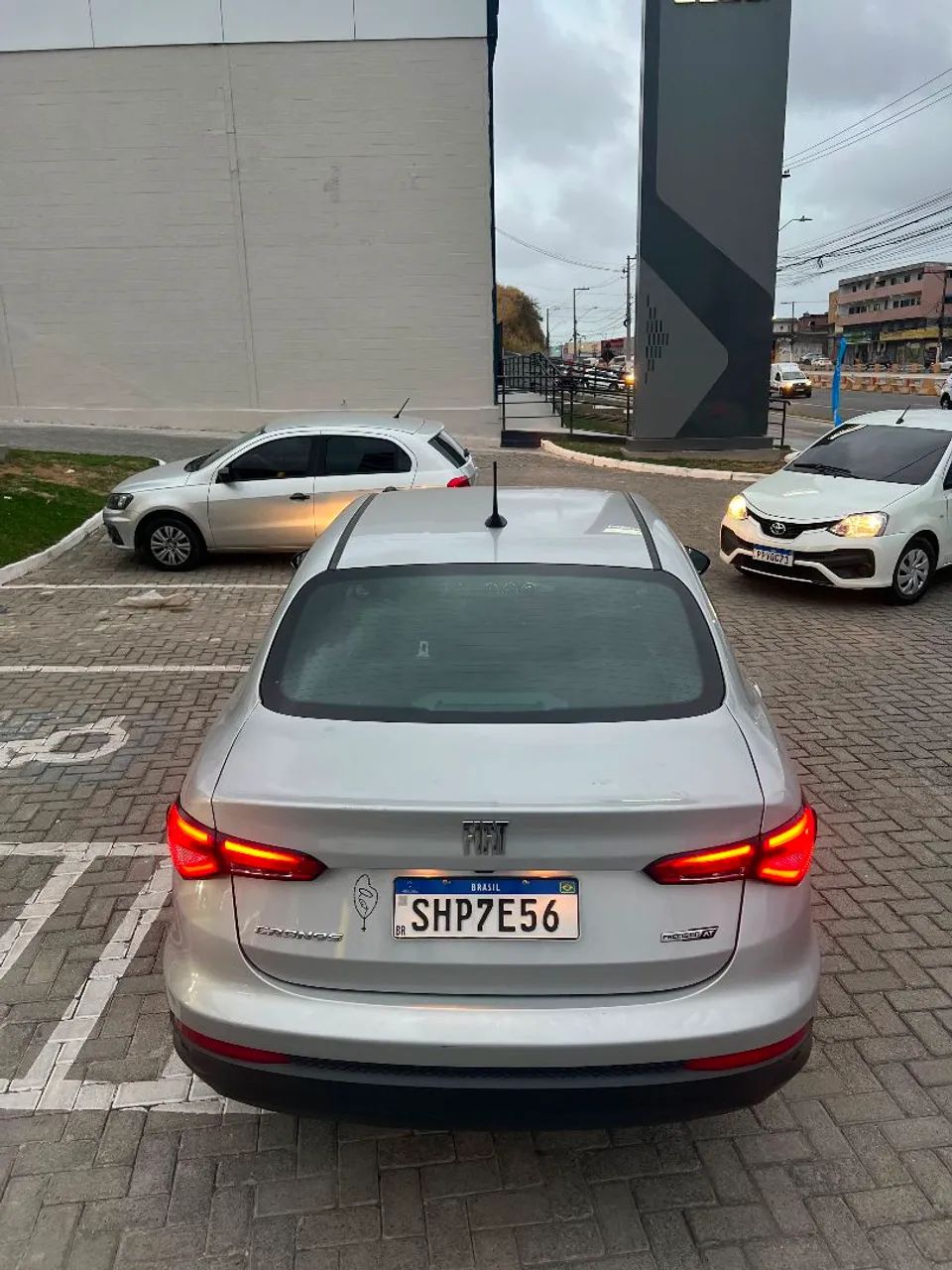 Fiat Cronos Precision 1.3 16V Flex Aut. 2023 - Foto 5