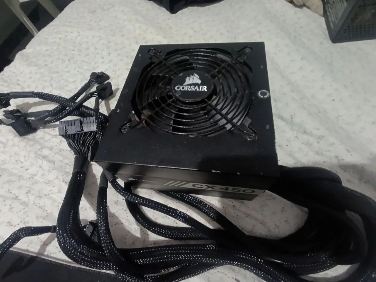 Fonte Corsair CX450