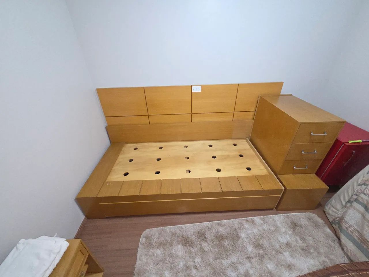Conjunto Planejado em Madeira: Bicama com Gaveteiro + Cantoneira - Foto 4