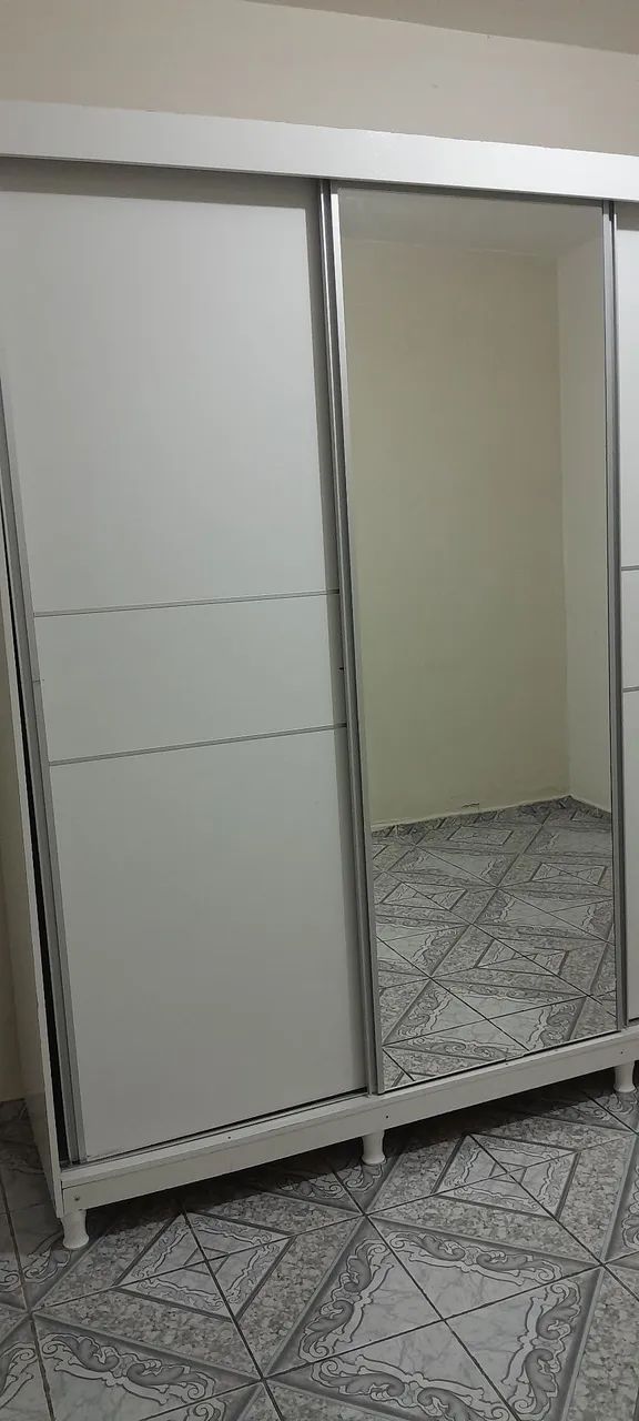 Guarda Roupa Grande Branco - Foto 2