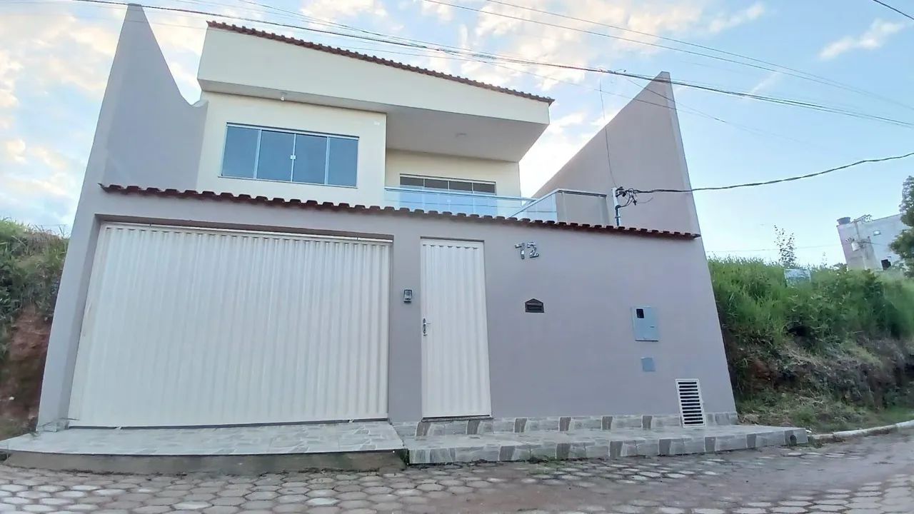 Casa recém construída em Campolide