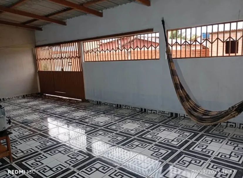 CASA A VENDA NO CURUÇAMBA 