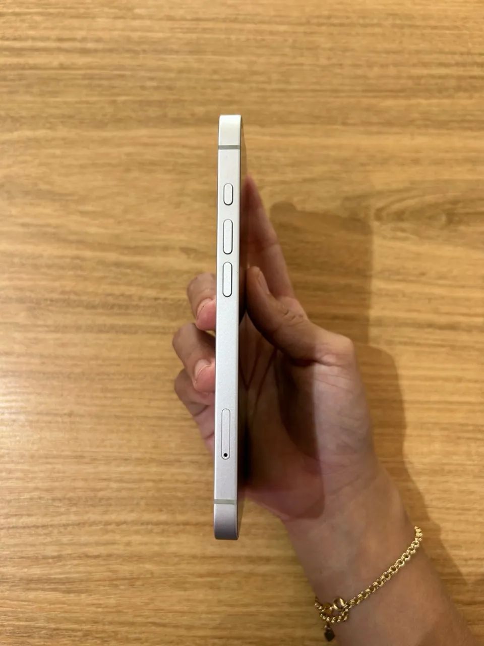 Vendo Iphone 16e - Foto 4