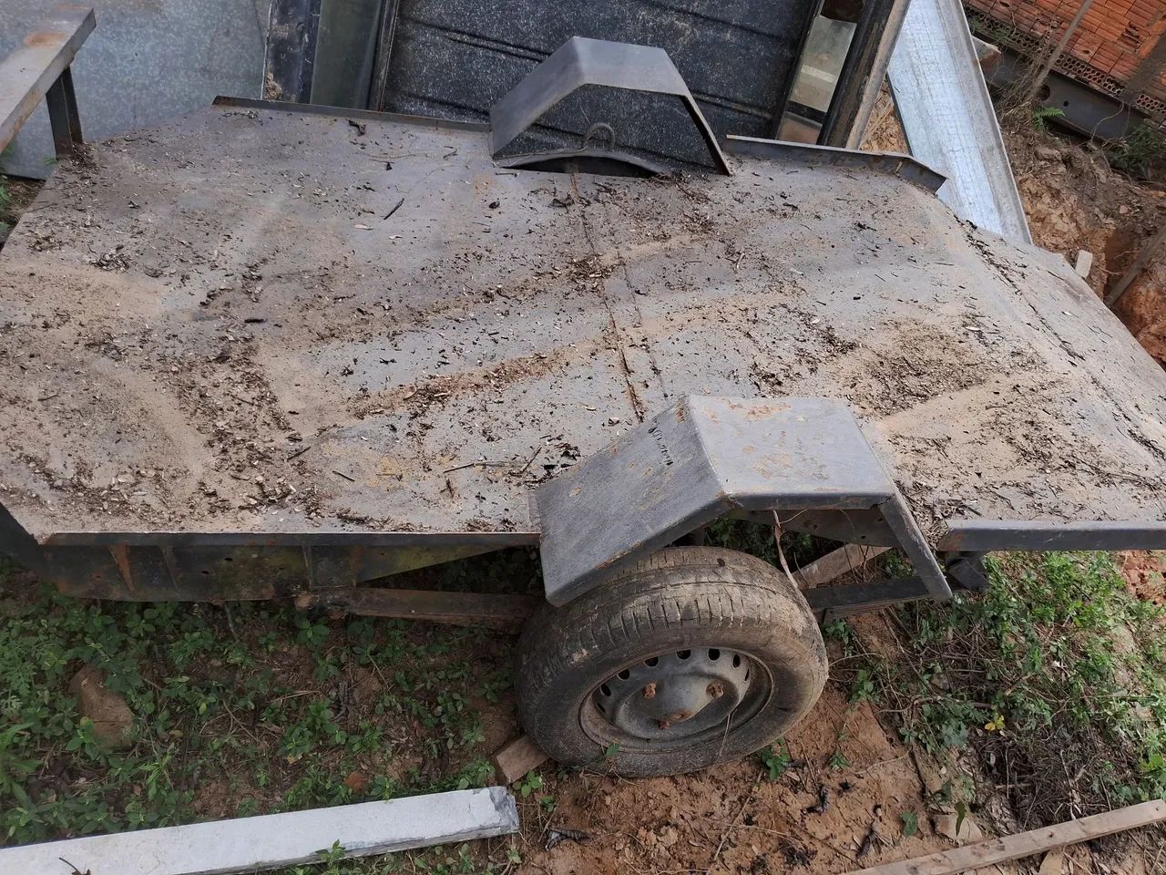 Carretinha para carro com engate  - Foto 2