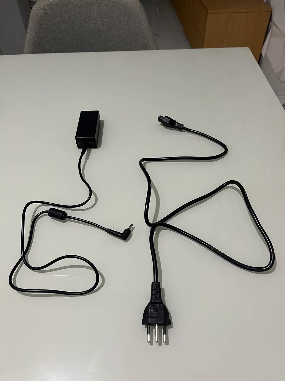 Cabo de energia para Notebook Lenovo Ideal 1i Intel Celeron Dual Core - Foto 2