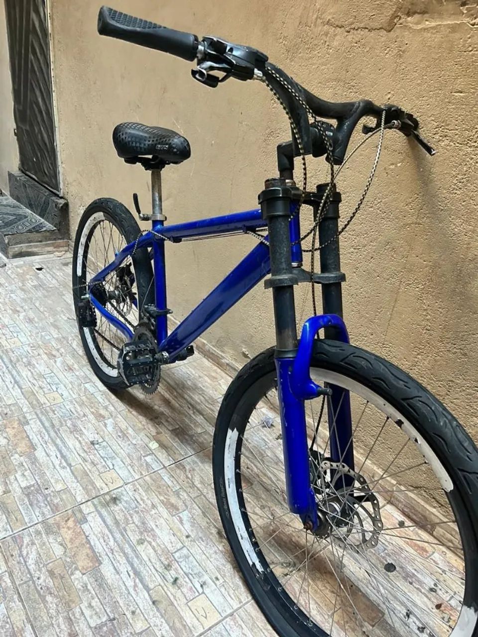 Bicicleta aro 26 com freio a disco - Foto 3