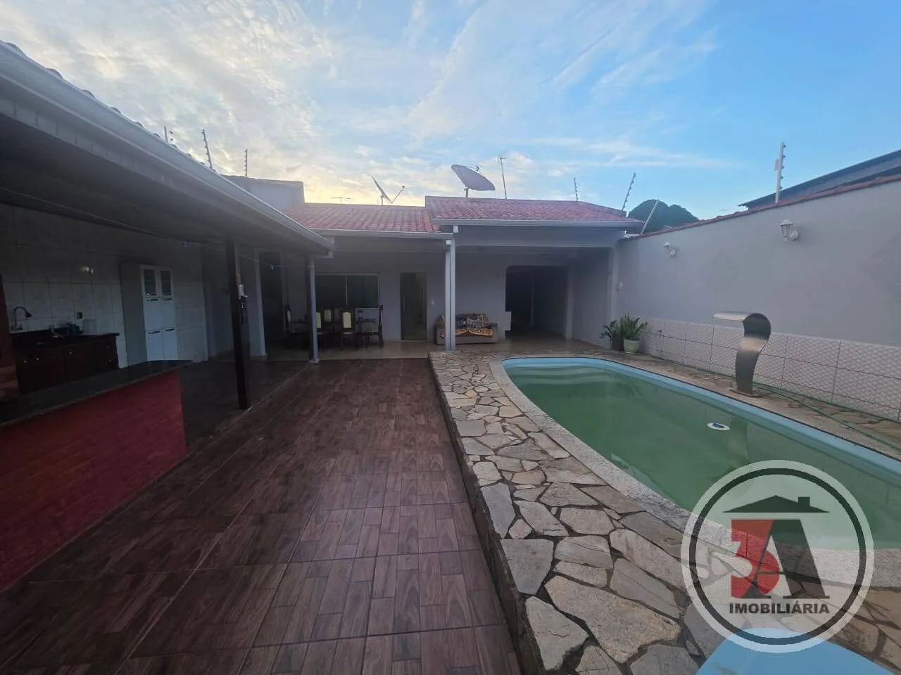 Casa 4/4 com Piscina Zona Sul - Foto 3