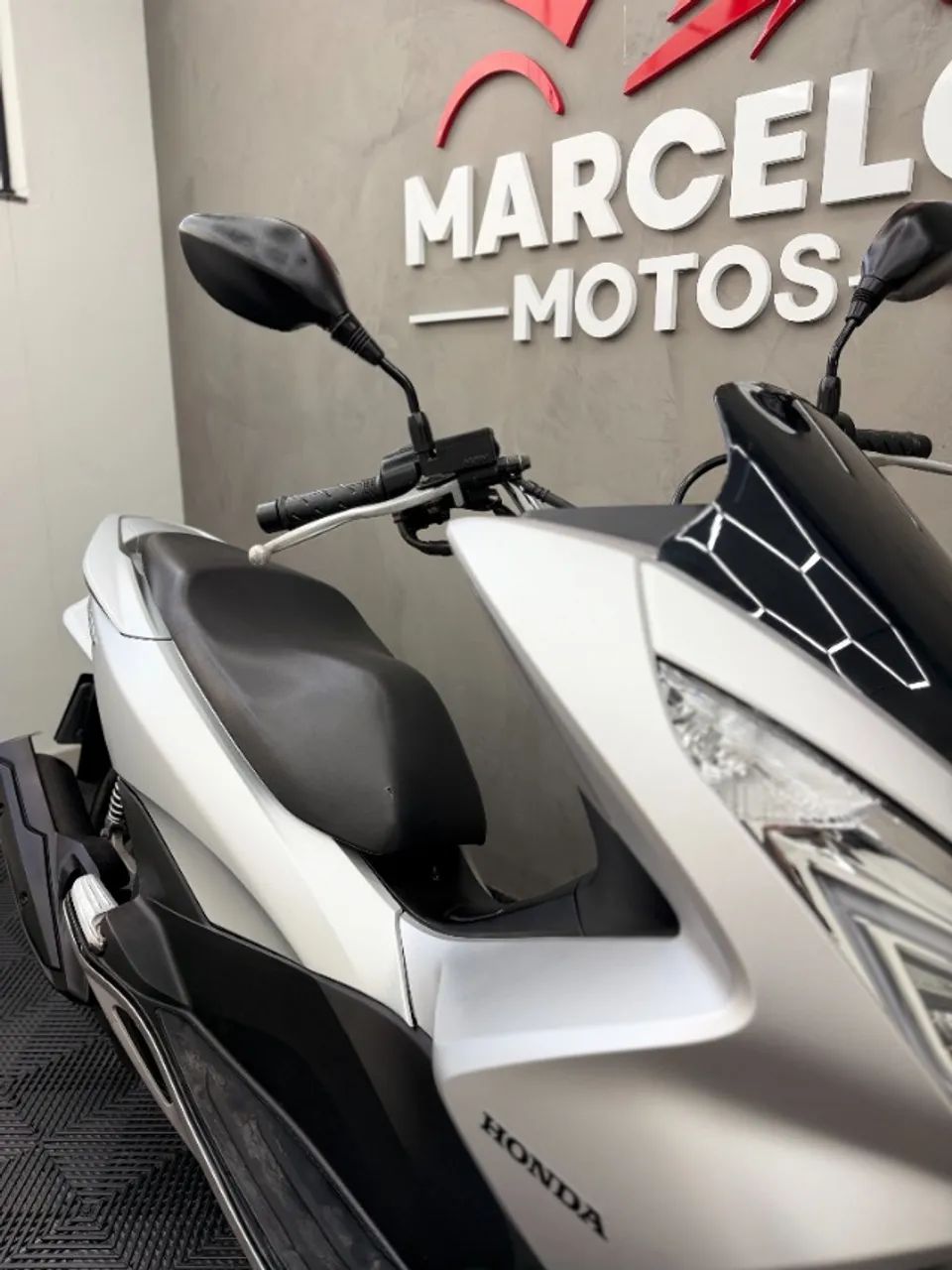Honda PCX 150 DLX 2017 - Foto 4
