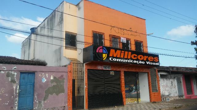 Prédio comercial no Maiobão